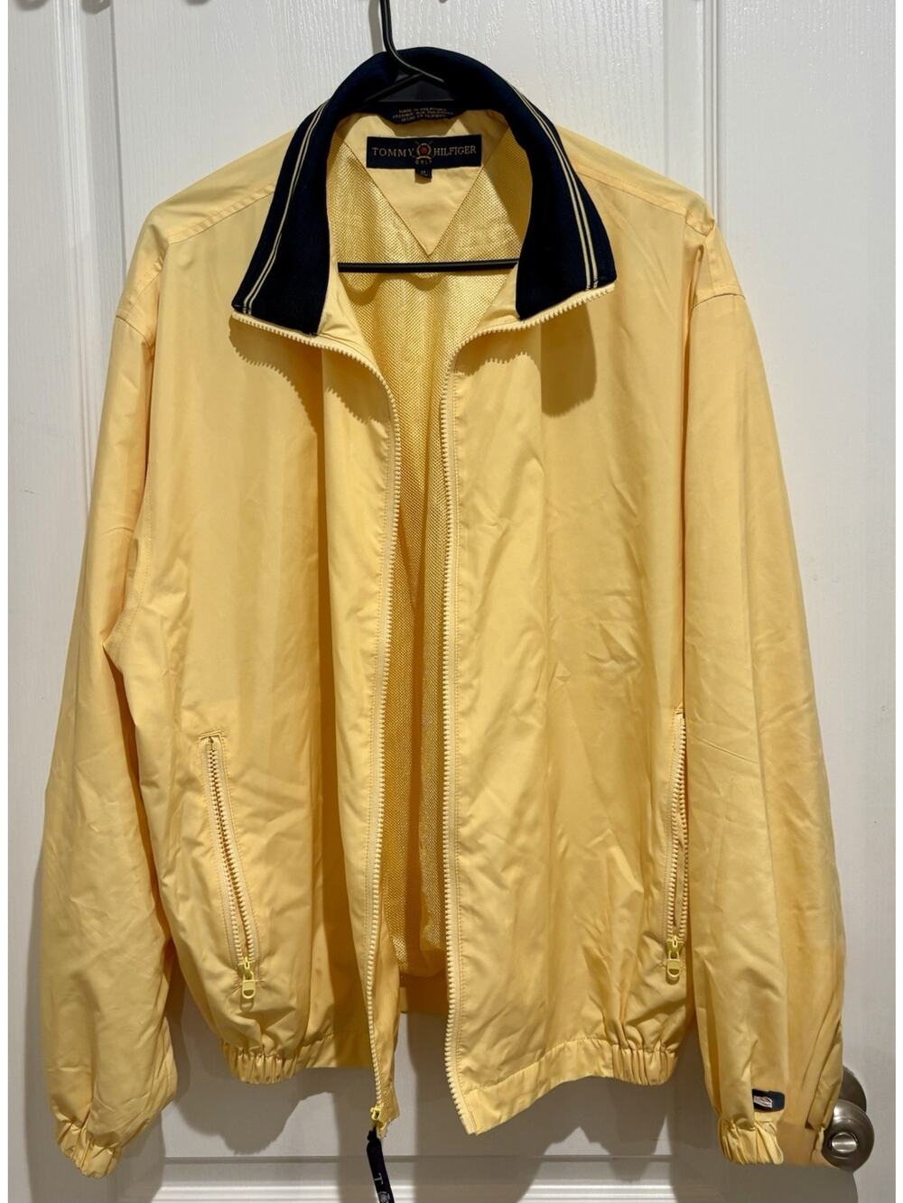 Vintage Tommy Hilfiger Golf Windbreaker Jacket Yellow Mens Medium Y2K